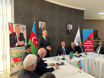 Ümummilli lider Heydər Əliyevin anadan olmasının 102-ci ildönümünə həsr olunmuş dəyirmi masa keçirilib