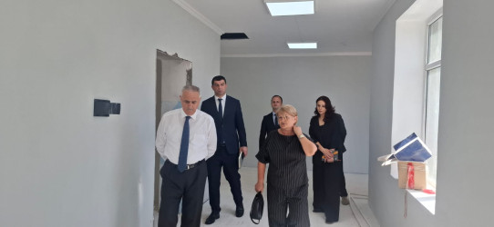 İcra başçısı rayonda yeni məktəbin tikintisi və mövcud məktəblərin təmiri ilə bağlı görülən işlərlə yerində tanış olub