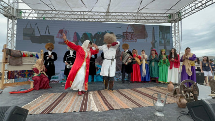 Qusar rayonunun “Mel” folklor xalq kollektivi Göygöl rayonunda keçirilmiş IV Yaylaq Festivalında iştirak edib