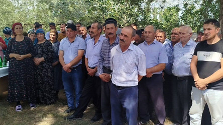 Suduroba kəndində RİH başçısının səyyar qəbulu keçirilib