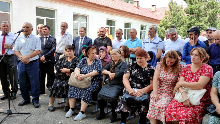 RİH başçısının Köhnə Xudat kəndində vətəndaşların səyyar qəbulu keçirilib