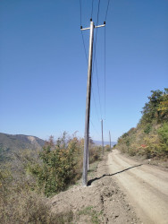 Qusar rayonunun Əvəcük kəndinin elektrik enerjisi infrastrukturu tamamilə, Yuxarı Tahircal kəndini elektrik enerjisi ilə təmin edən 10 KV-luq hava elektrik verilişi xətti yenidən qurulub