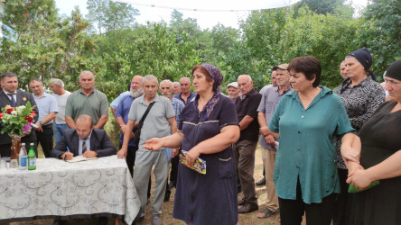 Qayakənd kəndində vətəndaşların səyyar qəbulu keçirilib