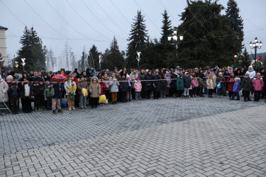31 Dekabr – Dünya Azərbaycanlılarının Həmrəyliyi Günü və Yeni il münasibəti ilə ümumrayon tədbiri keçirildi
