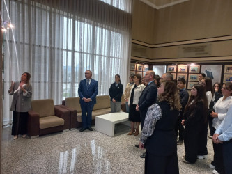 Qusarda "Heydər Əliyev siyasi məktəbini öyrənirik"dərslərinin növbəti məşğələsi keçirilib