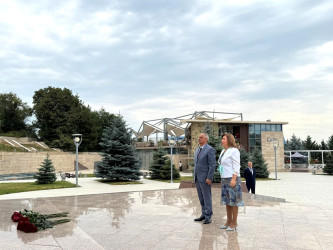 Bahar Muradova Qusar rayonunda vətəndaşların müraciətlərini dinləyib