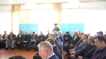 Samur qəsəbəsi sakinlərinin müraciətləri dinlənilib
