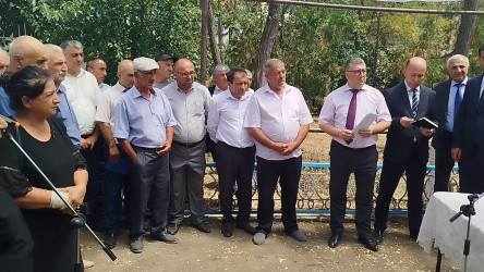 Gündüzqala kəndində vətəndaşların müraciətləri dinlənildi