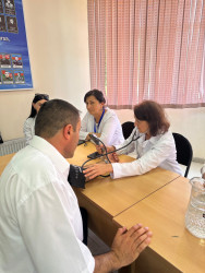 Ukur kəndində sakinlərə səyyar tibbi xidmət göstərilib