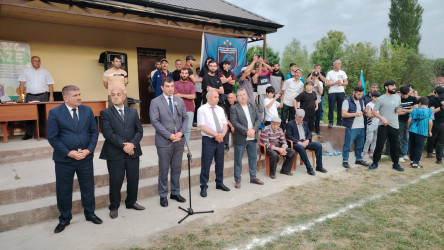 Kənd komandaları arasında gərgin idman mübarizəsi: Qusar rayonunda futbol turniri başa çatıb