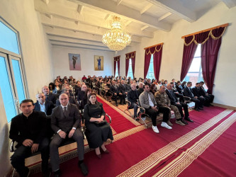 Qusar rayonunda Dövlət Müstəqilliyinin Bərpası Gününə həsr olunmuş konfrans keçirilib