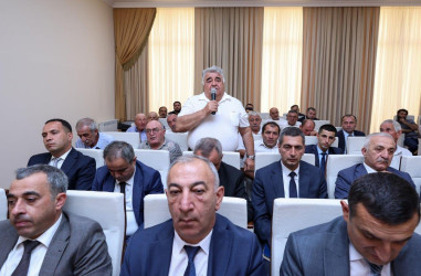 Qusar rayonunda sahibkarlarla görüş keçirilib