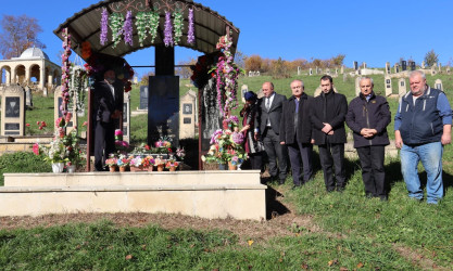 Qusar rayonunun bir sıra kəndlərində şəhidlərin məzarları ziyarət edilib