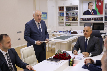 RİH başçısının I müavini yubileyi münasibətilə təbrik edildi
