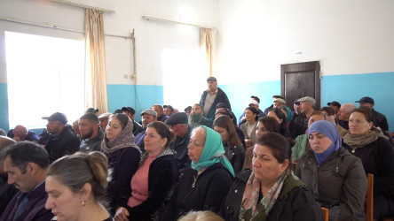Samur qəsəbəsi sakinlərinin müraciətləri dinlənilib