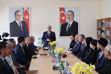 Hil kəndində sakinlərlə növbəti səyyar qəbul keçirilib