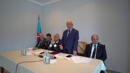 İcra başçısı sakinlərin müraciətlərini yerində dinlədi
