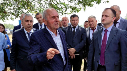 Qusar rayonunun Minəxür kəndində səyyar qəbul keçirilib