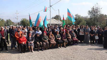 Qusar rayonunun Əvəcük kəndinin elektrik enerjisi infrastrukturu tamamilə, Yuxarı Tahircal kəndini elektrik enerjisi ilə təmin edən 10 KV-luq hava elektrik verilişi xətti yenidən qurulub
