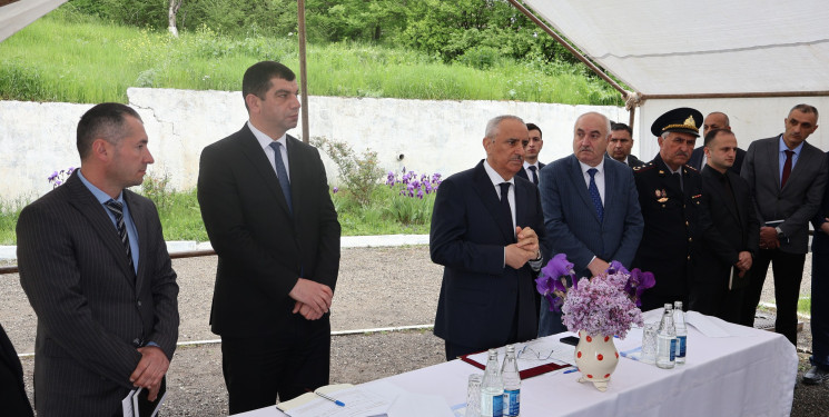 Caqar kəndində səyyar vətəndaş qəbulu keçirilib