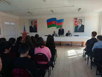 “Radikal və ekstremist təmayüllü dini cərəyanların uşaqların həyatına və hüquqlarına mənfi təsirləri” mövzusunda maarifləndirici tədbir keçirilib