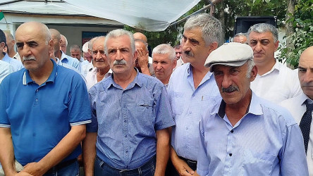 Gündüzqala kəndində vətəndaşların müraciətləri dinlənildi