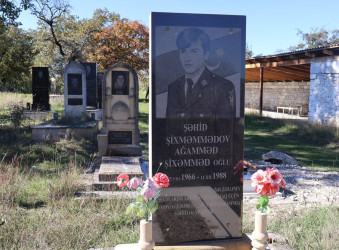 Qusar rayonunun bir sıra kəndlərində şəhidlərin məzarları ziyarət edilib